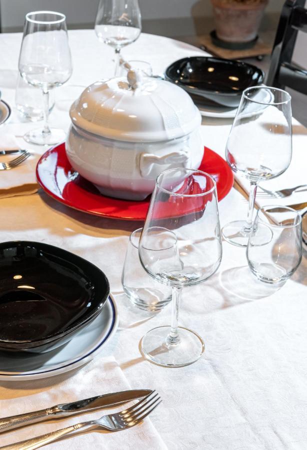 Appartamento Incantevole Con Parcheggio Privato Casteldidone 외부 사진